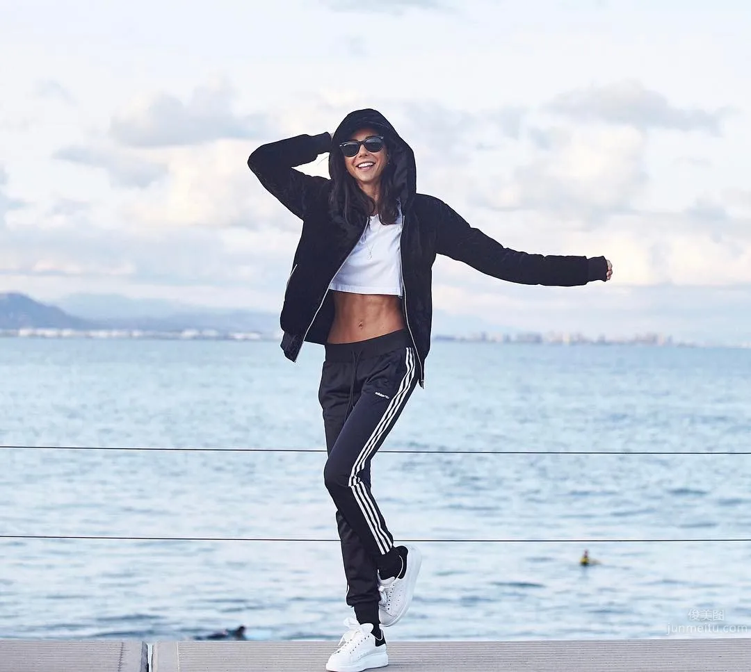 Chiara Biasi - Even Food Is Not as Hot as This Sexy Beauty photo 10