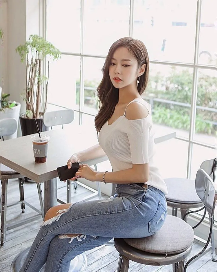 Jace Kim- 南韓豐腴感線條正妹 40