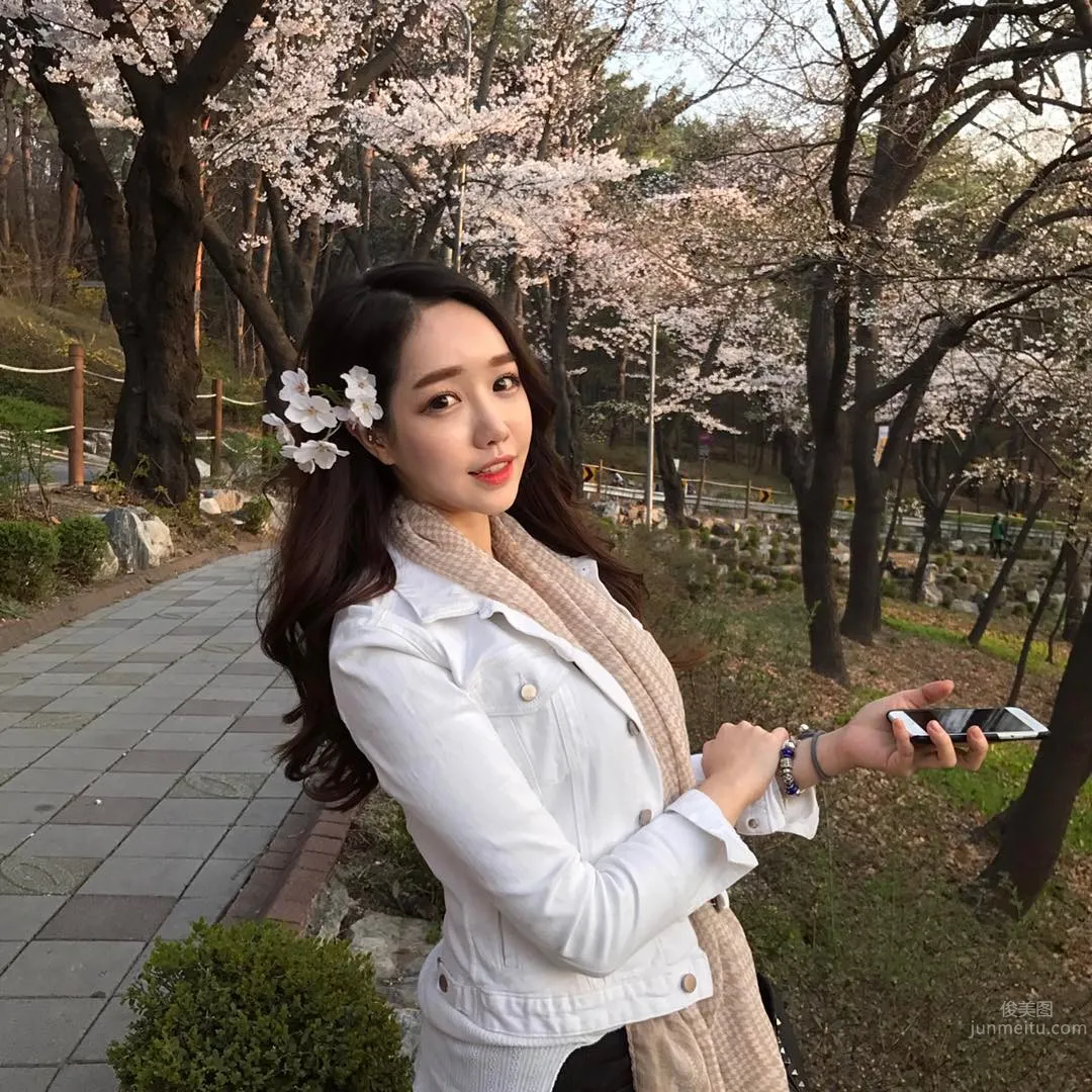 Glamthes, Korean Top Online Shop Model Is Just So Hot! photo 25