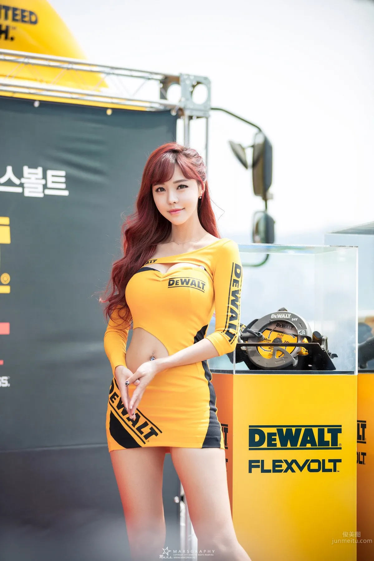 徐珍儿- 韩国车模高清车展写真_2