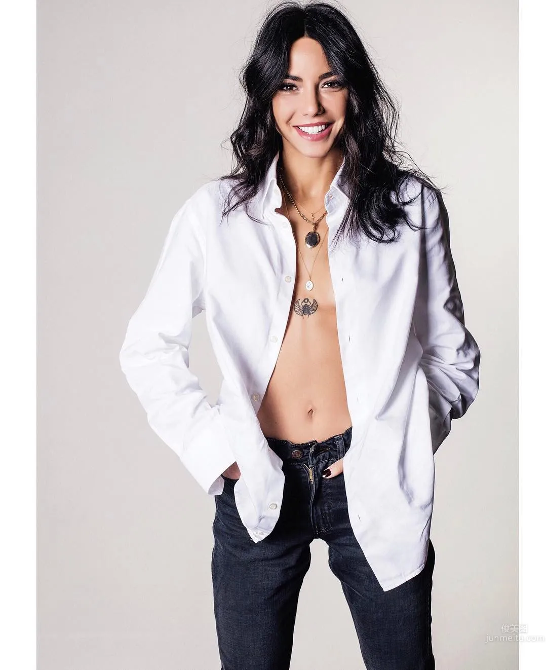Chiara Biasi - Even Food Is Not as Hot as This Sexy Beauty photo 13