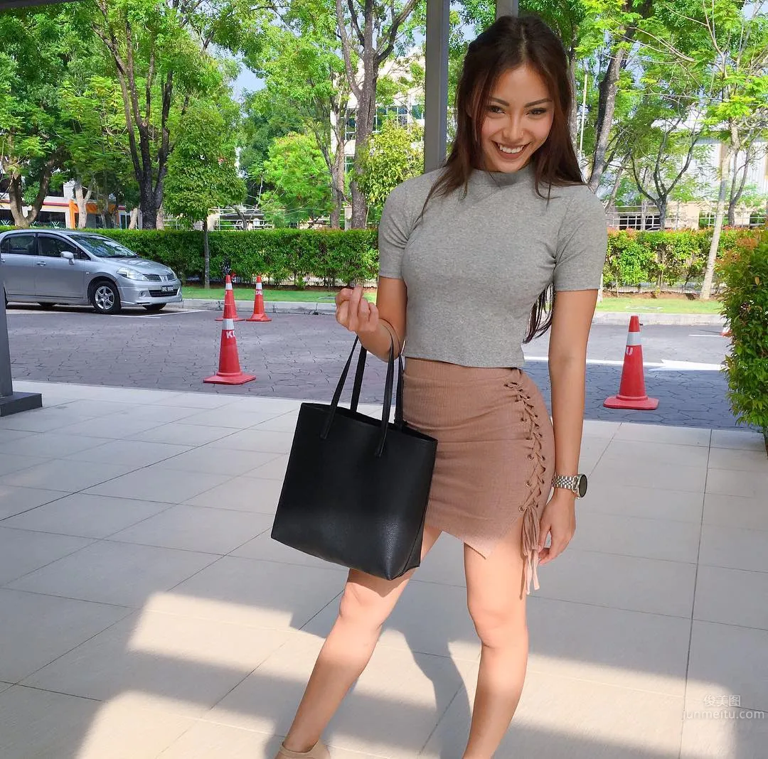 Jazel Lim- 大马翘臀黑美人_9