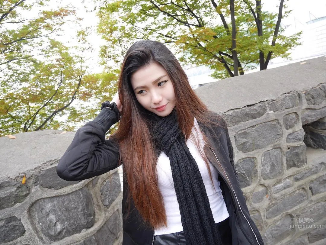 Chia Ying - Long Flowing Hair Flight Attendant Private Shoot photo 15