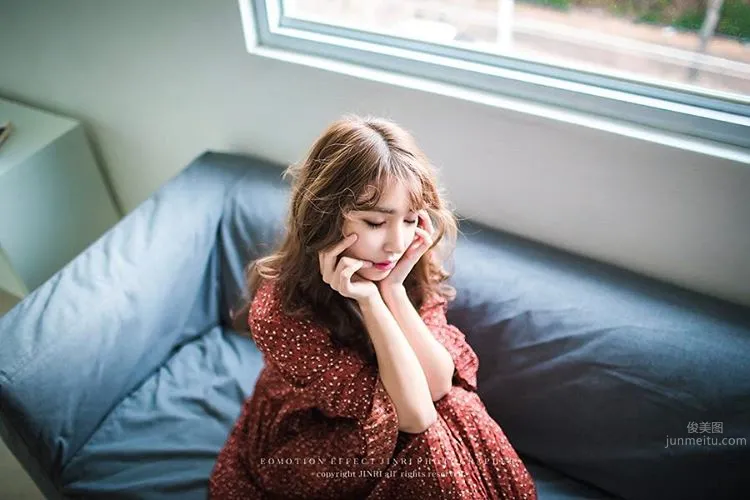 임지우- 韓國人氣舉牌女郎美圖 25