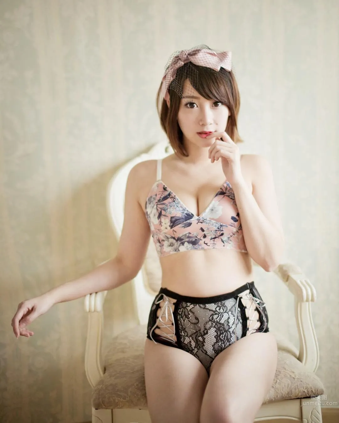 Ma Junyi: Photo Set 2025 photo 17