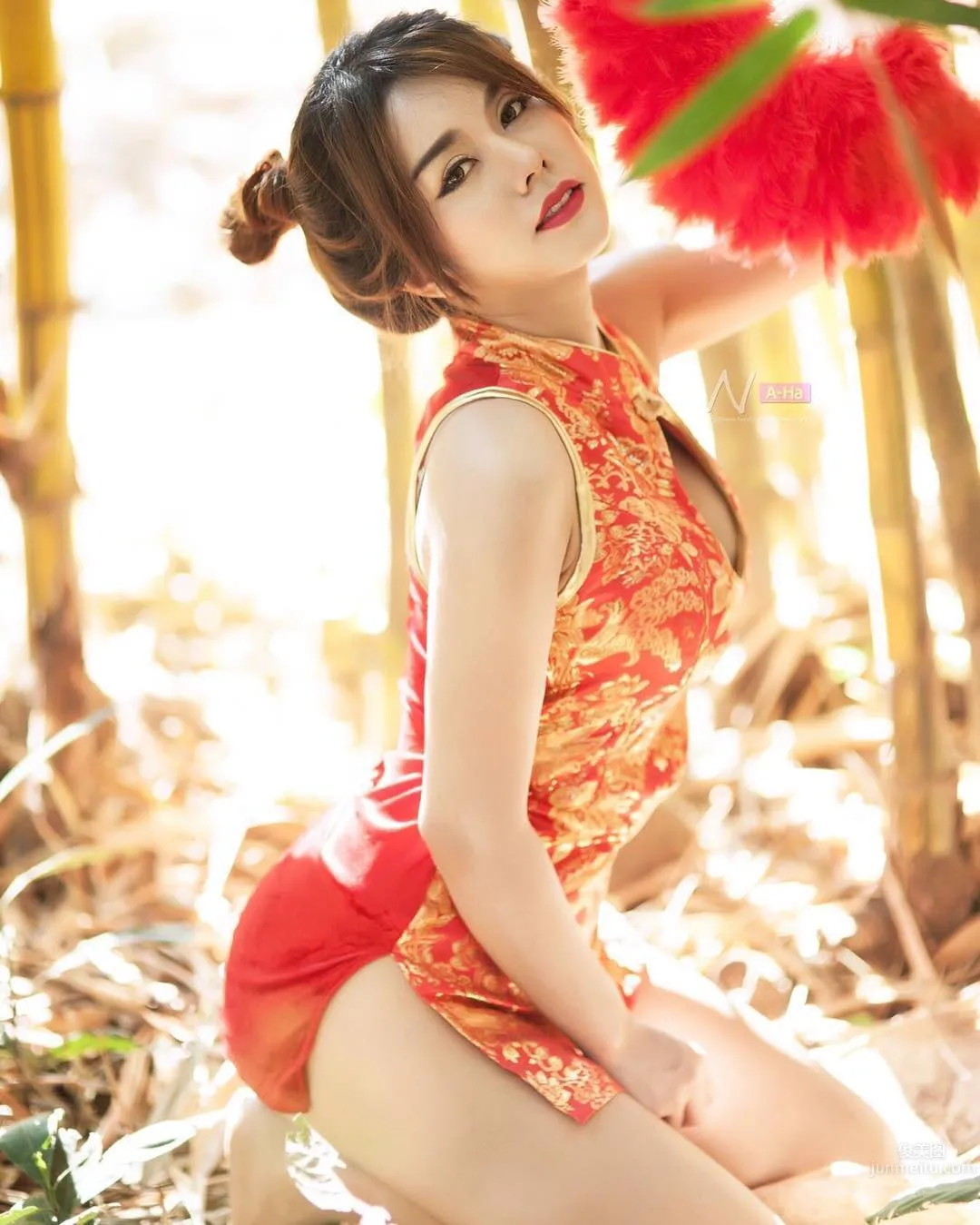 Narumon Yasachai- 泰國最火辣路邊攤老闆娘 17