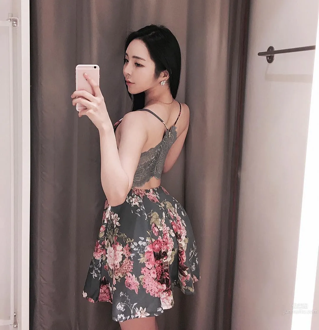 갓페로- 白皙牛奶妹氣質滿點身材超犯規 16