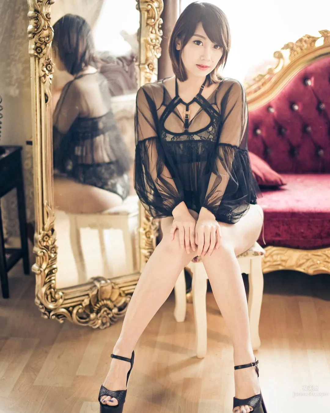 Ma Junyi: Photo Set 2025 photo 19