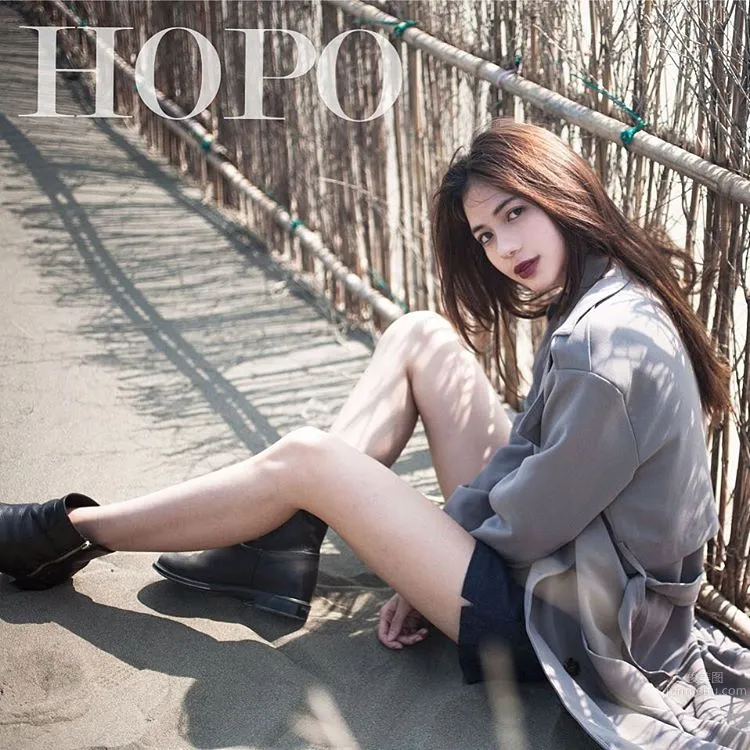 Chinese-German Mixed Beauty Zheng Yiting, Sweet Face Strongly Resembles Goddess Angelababy photo 7