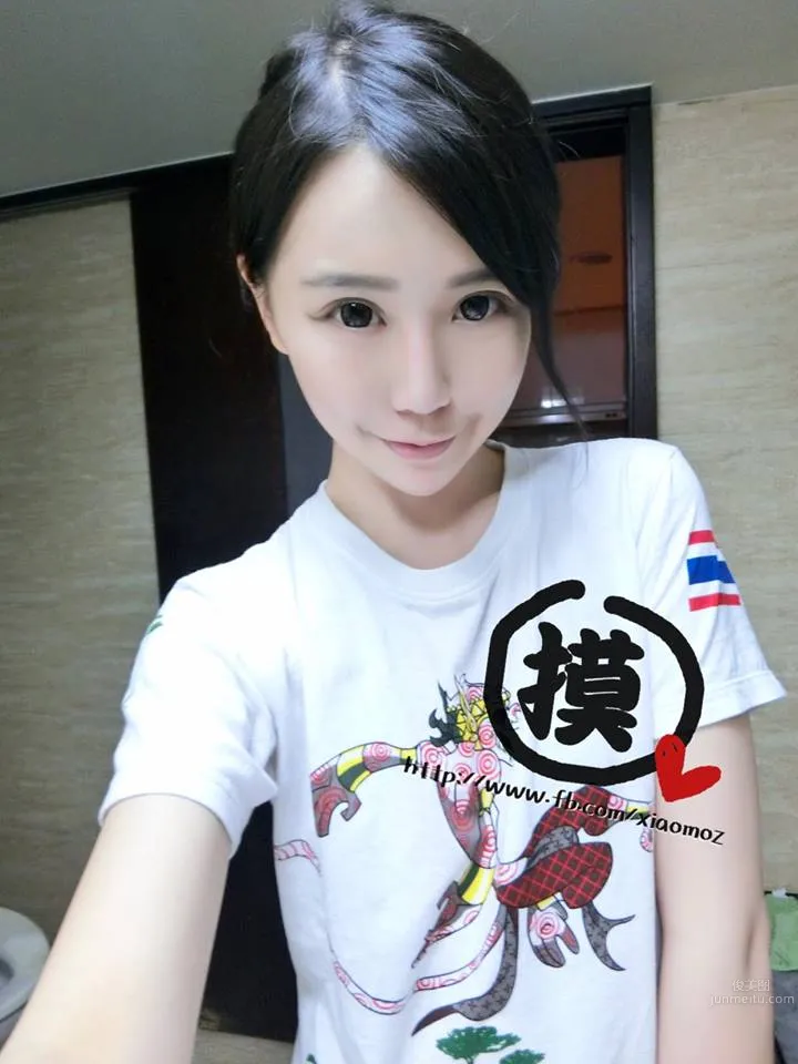 17直播台柱美女張摸摸 好身材真的可以摸 12