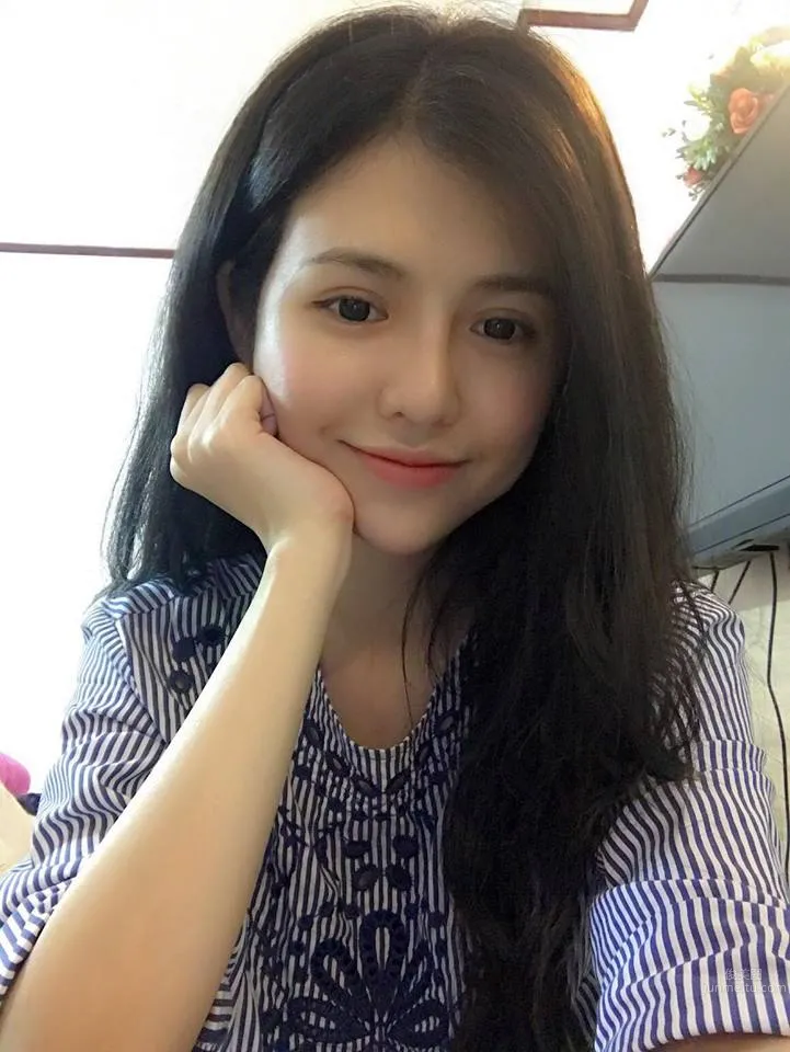 Nghi Nghi，越南也有這麼養眼的禦姐 12