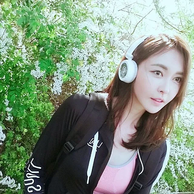 氣質禦姐車模강유이 年齡越大越有魅力 13