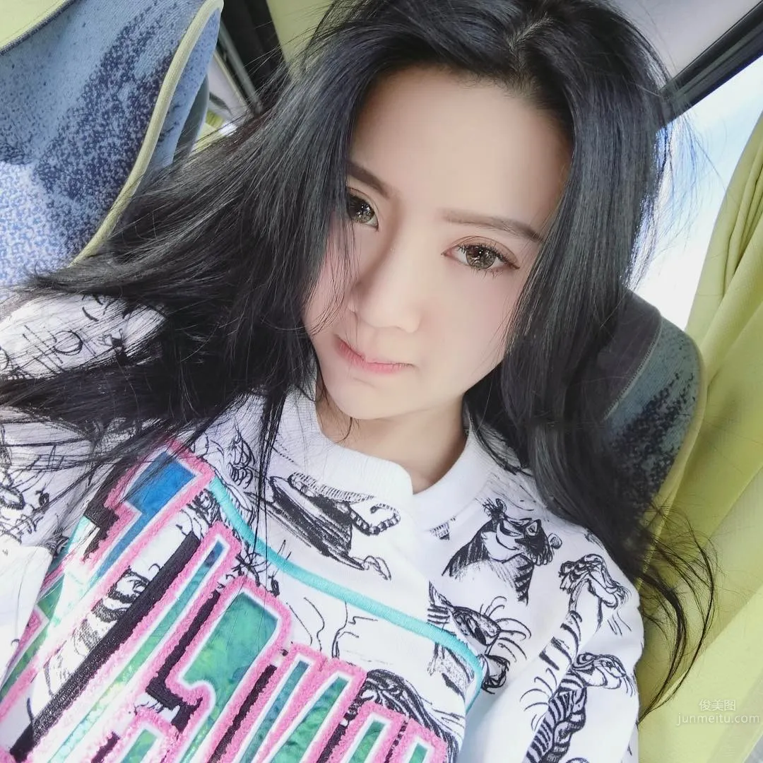 Taiwanese Talented Female Streamer Zu Zu, Her Singing Voice Makes People Fall in Love photo 18