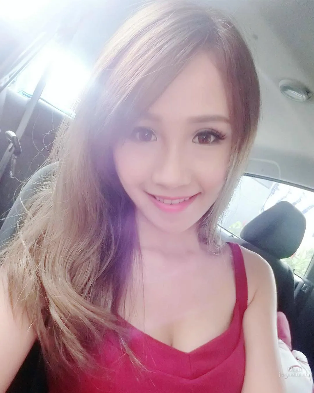 大馬正妹Rynnie甜美笑容 性感泳裝解放好身材 8