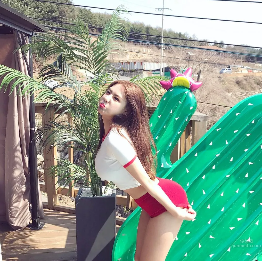 Korean Online Model cr5p-br, Only This Kind of Figure Can Set Off a Swimsuit photo 9