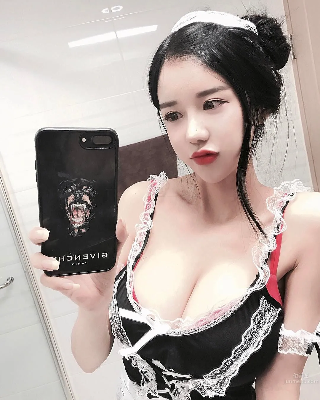 南韓夢幻女神李秀彬，最強視覺沖擊自拍照 3