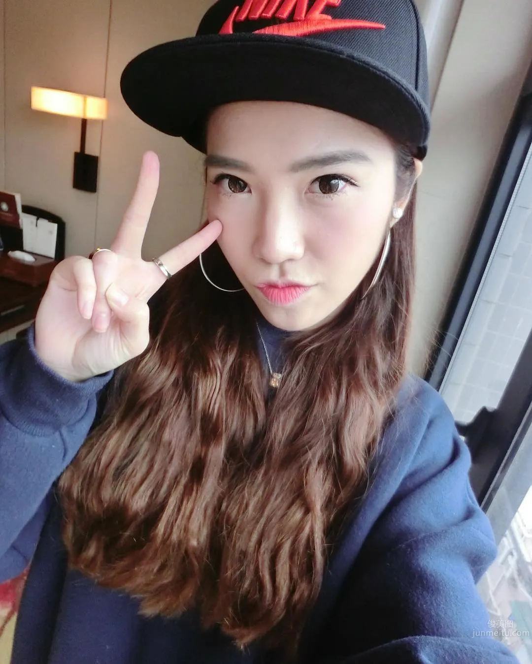 澳門美女歌手禤泳倫 顔值與聲音都很棒 5