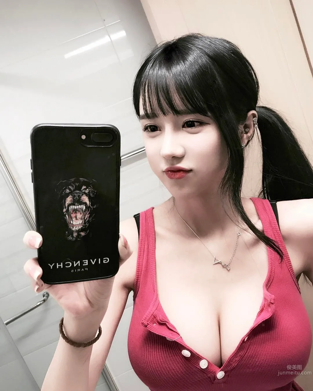 南韓夢幻女神李秀彬，最強視覺沖擊自拍照 7