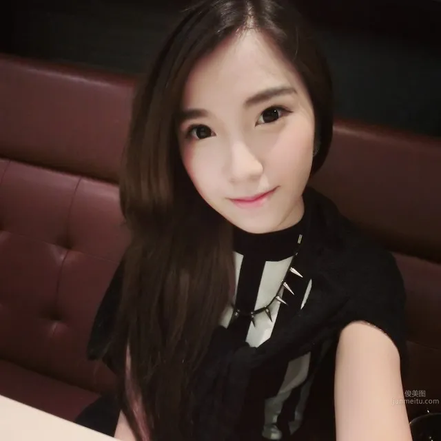 澳門美女歌手禤泳倫 顔值與聲音都很棒 3