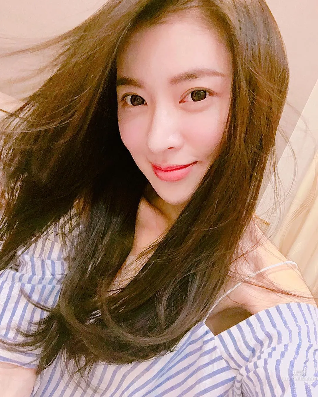 知性氣質美女張子蕾 無辜大眼美照迷死人 9