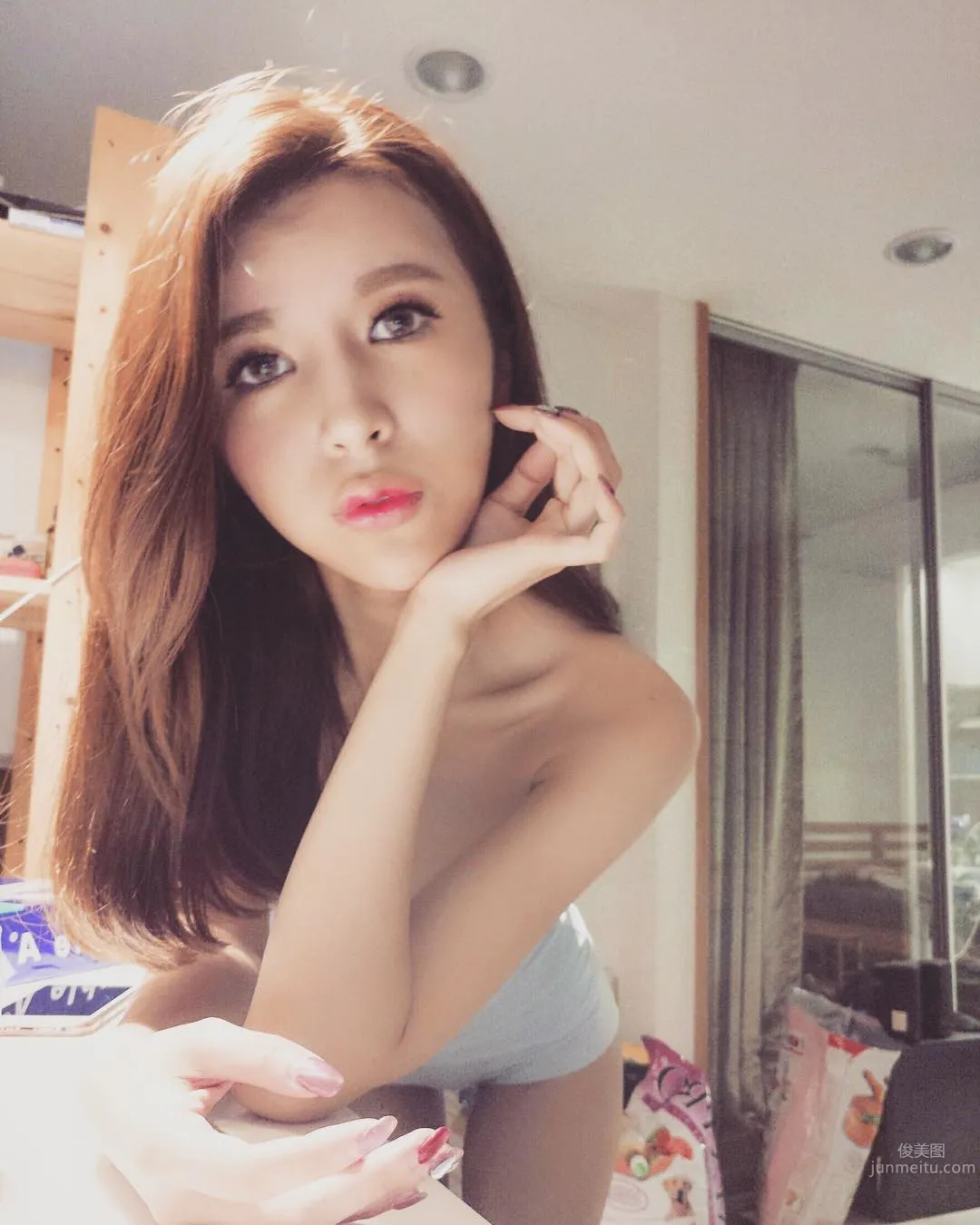 Popular Web Model Liuziyu Vicky, Devil Figure Sexy Bombshell photo 16