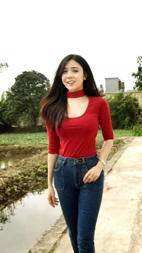 Vietnamese Girl Lai Thanh, Netizens All Feel in Love photo 29