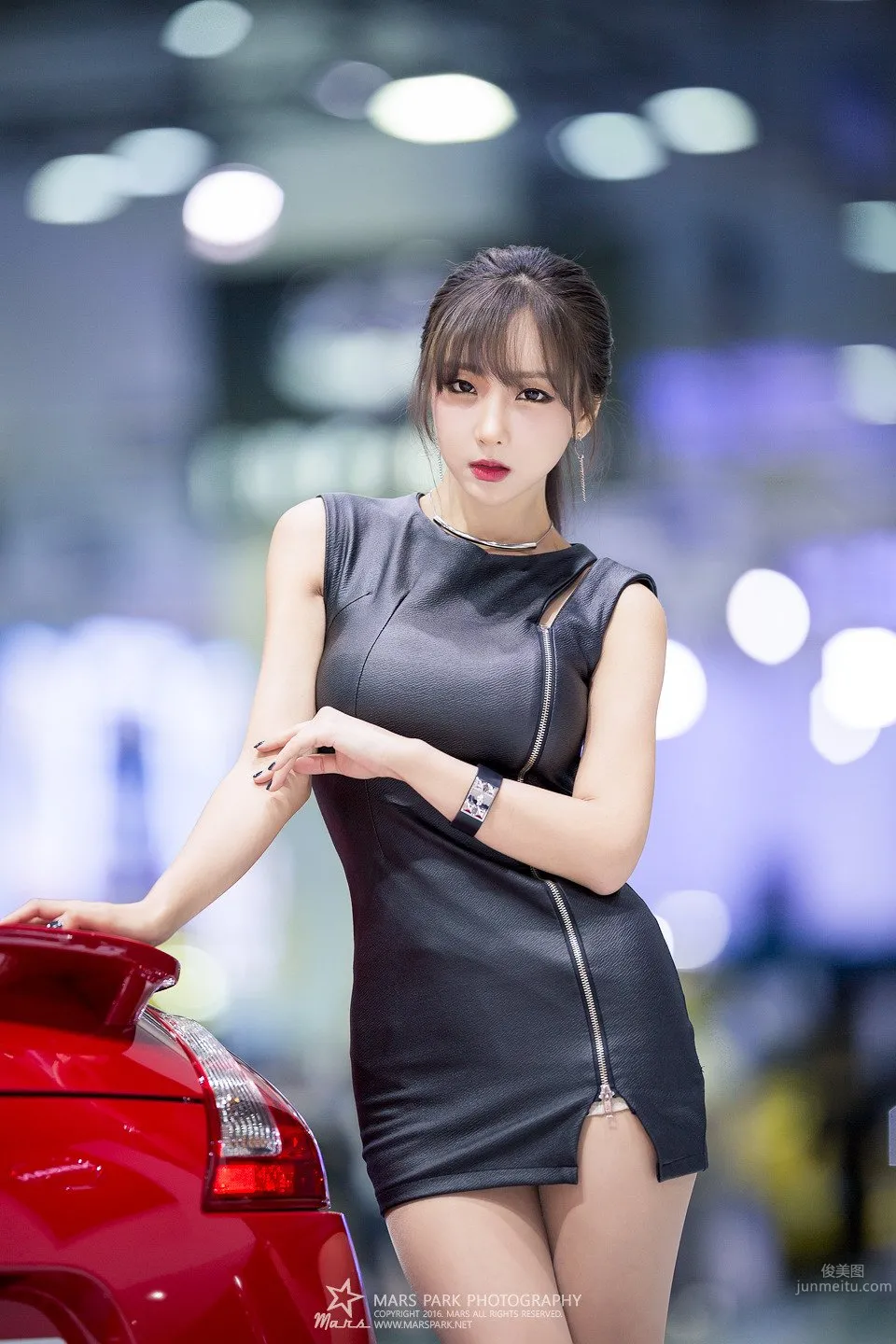 韓國美女Kim Mina 眼角美人痣倍撩人 43
