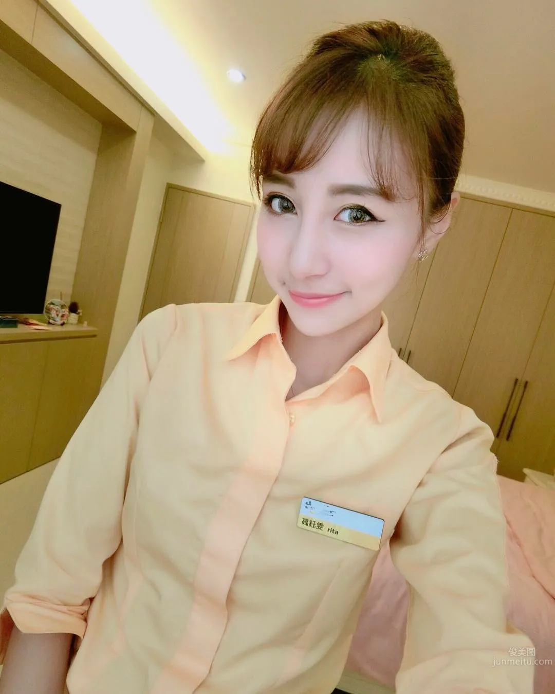Once in a Millennium Flight Attendant Gao Yuwen Latest Massive Private Shoot 50P photo 50