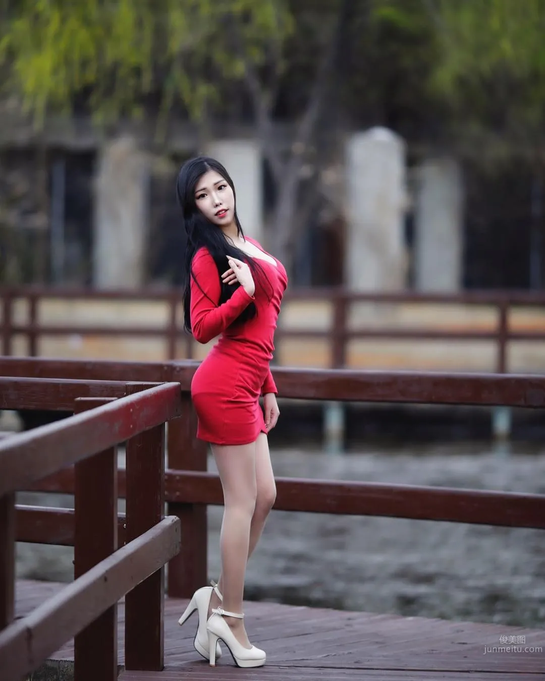 韓國美女조달쏭 街頭性感寫真美圖 5