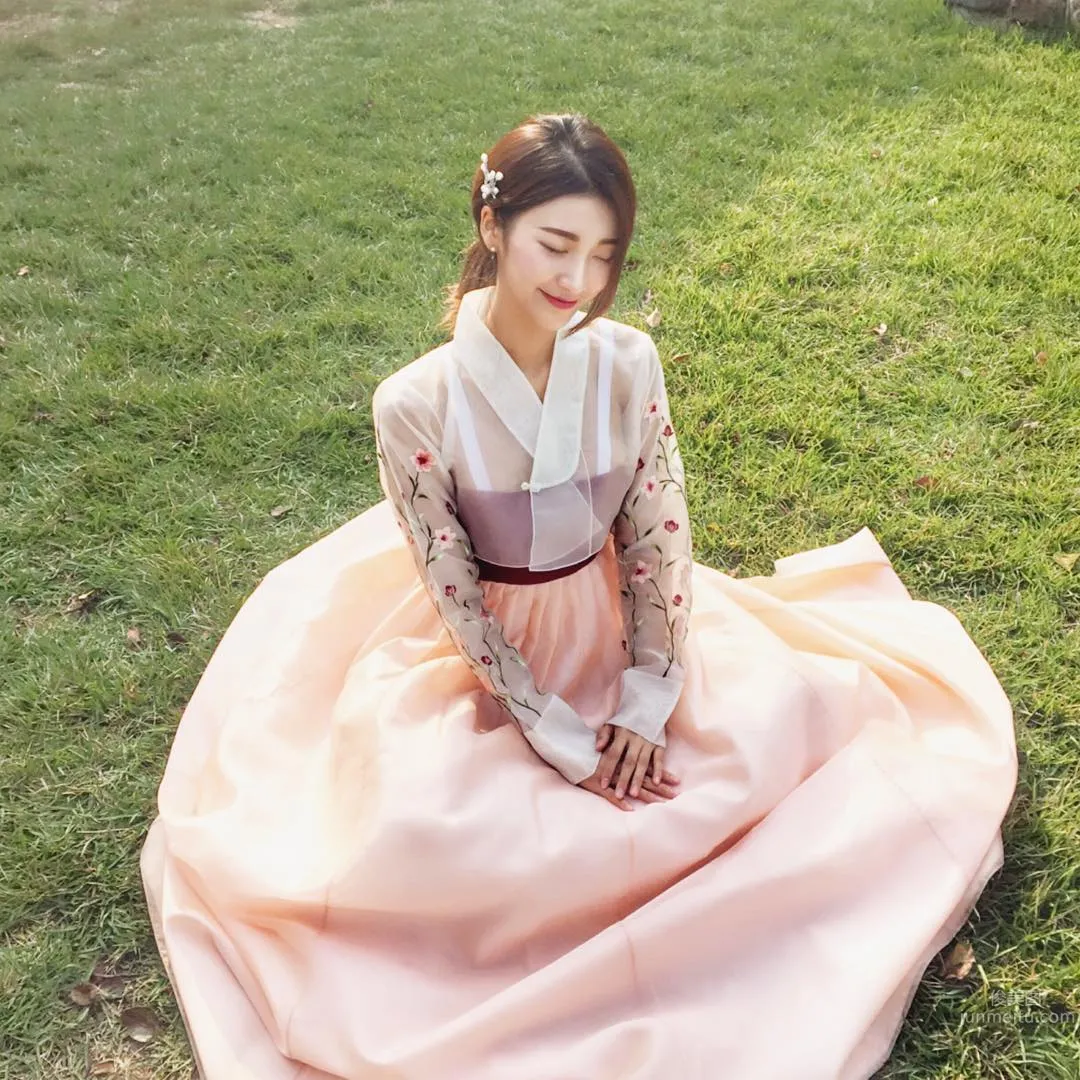韓服第一女神박러브 原來也是有着極品身材 4