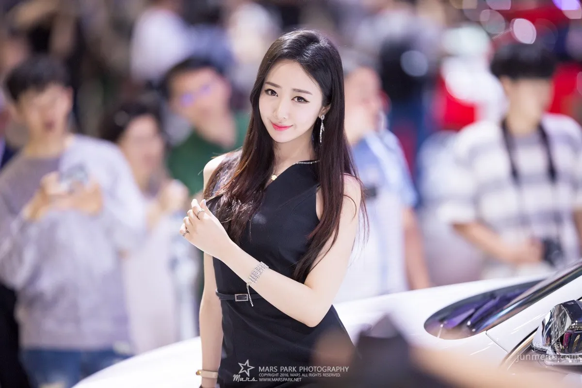 南韓氣質車模申海莉 車展矚目的焦點美人 5