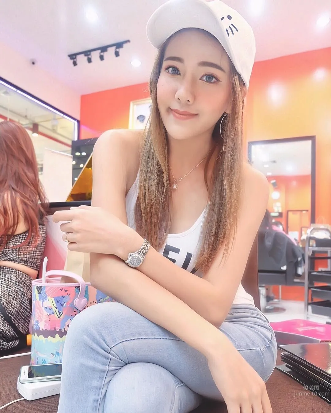 Thai Car Model Numnim Jang, Sometimes Sexy, Sometimes Playful photo 28