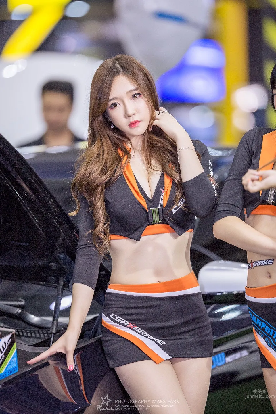 南韓賽車女郎이화리 車展私房寫真 13