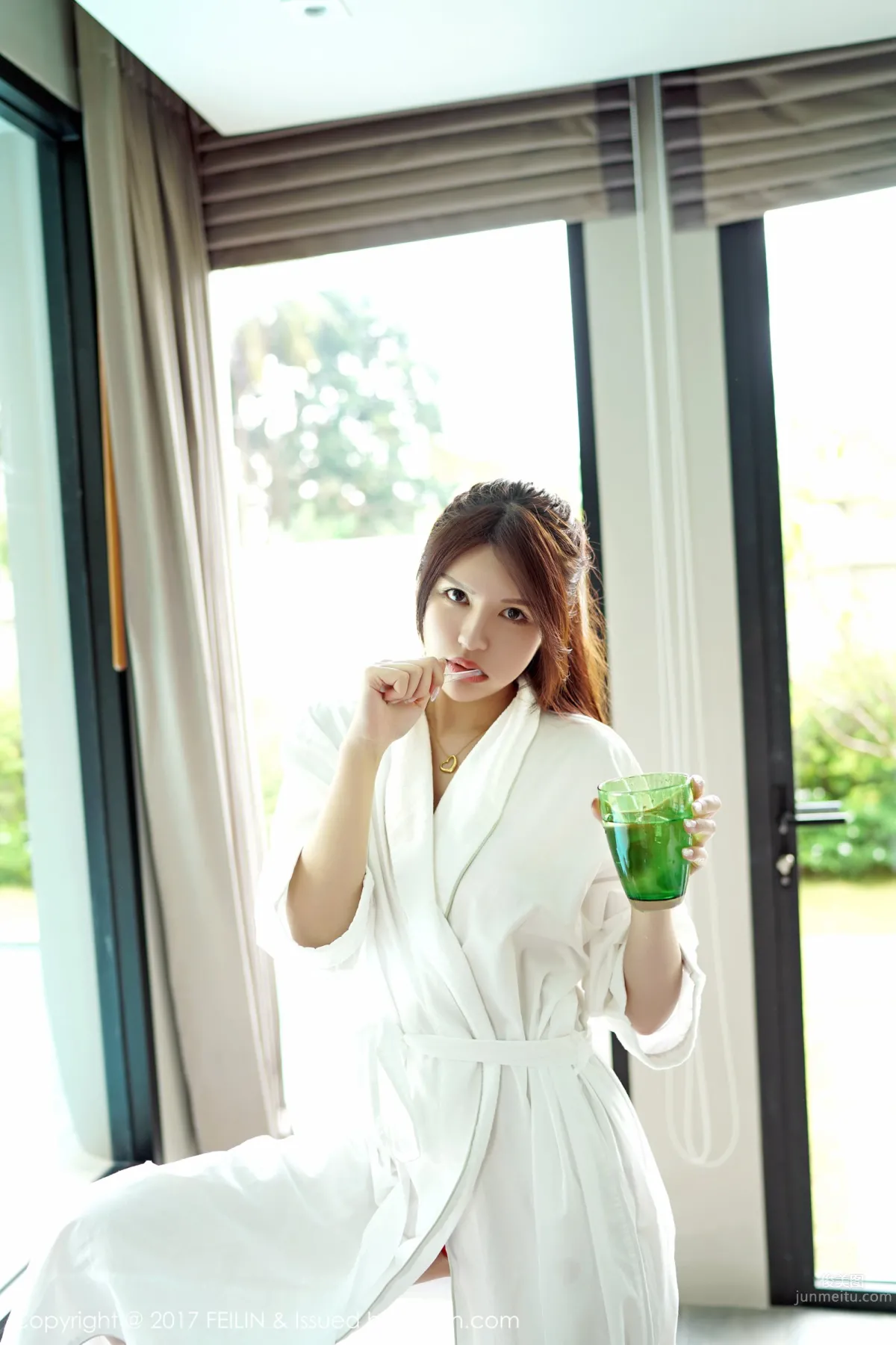 Papa Mami: FeiLin photo 19