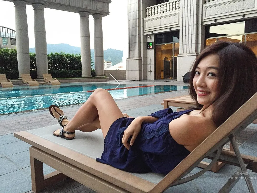 NTU Campus Beauty Wu Yide Elegant Private Shoot photo 9