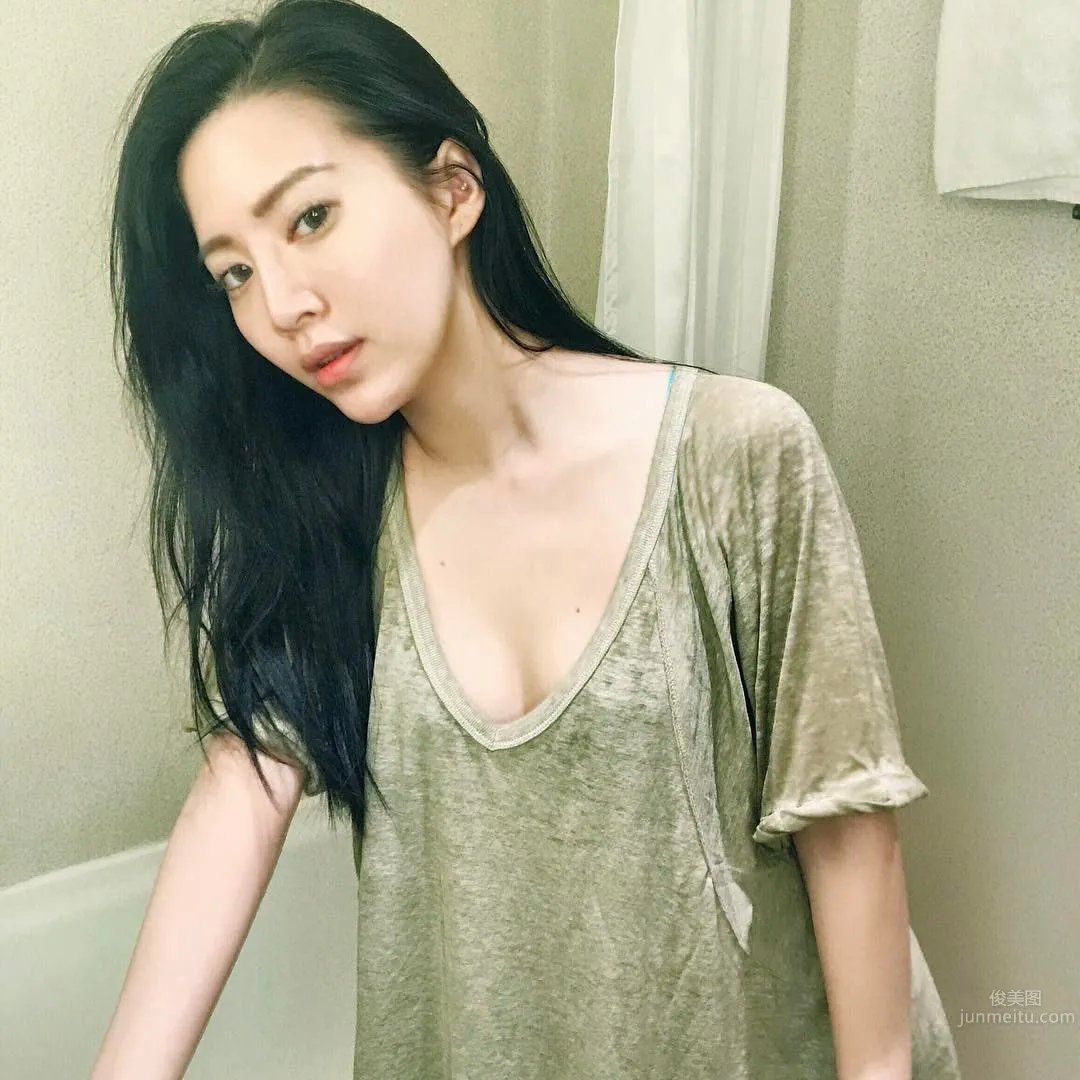 Taiwanese Talented Female Streamer Zu Zu, Her Singing Voice Makes People Fall in Love photo 15