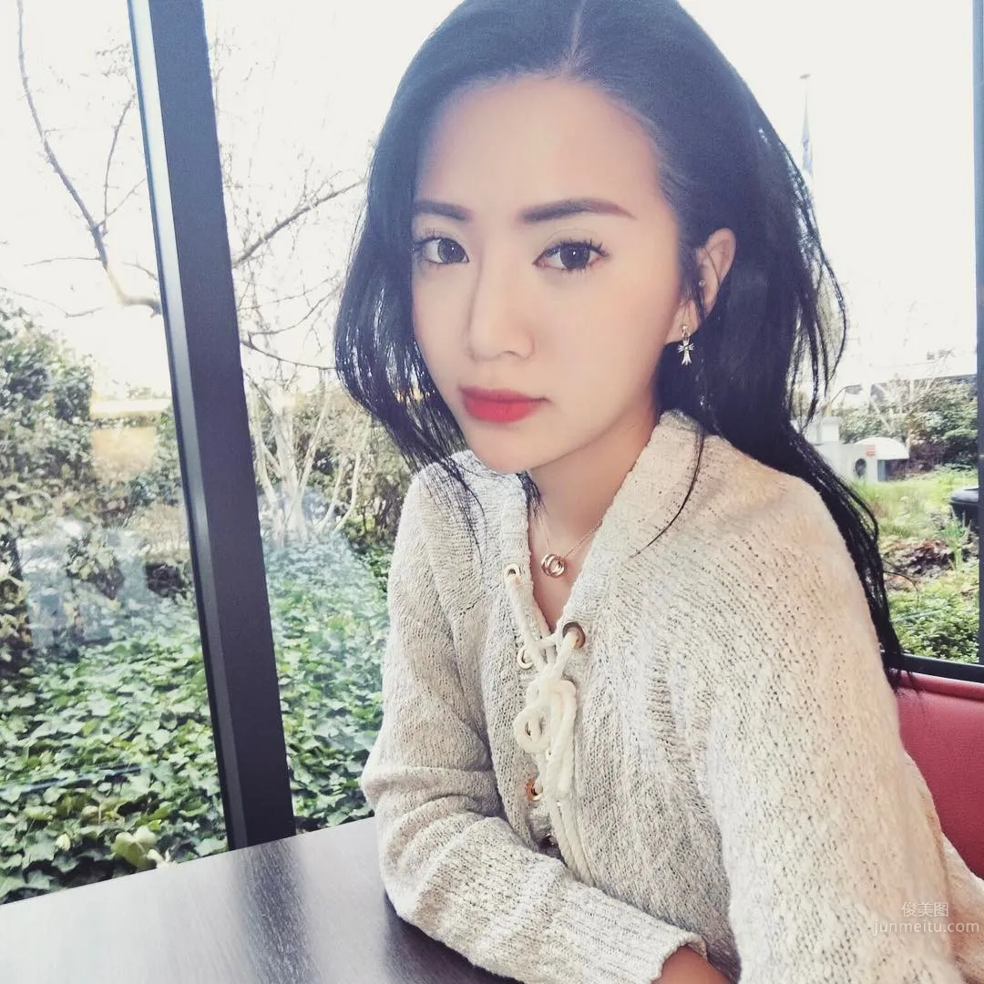 Taiwanese Talented Female Streamer Zu Zu, Her Singing Voice Makes People Fall in Love photo 16