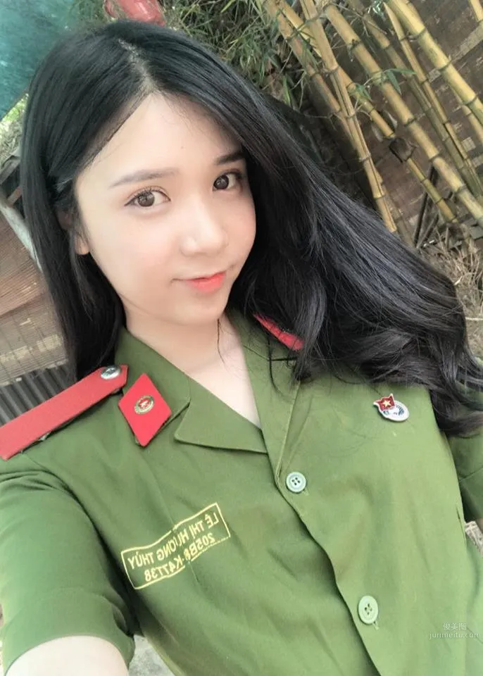 Vietnamese Girl Lai Thanh, Netizens All Feel in Love photo 38