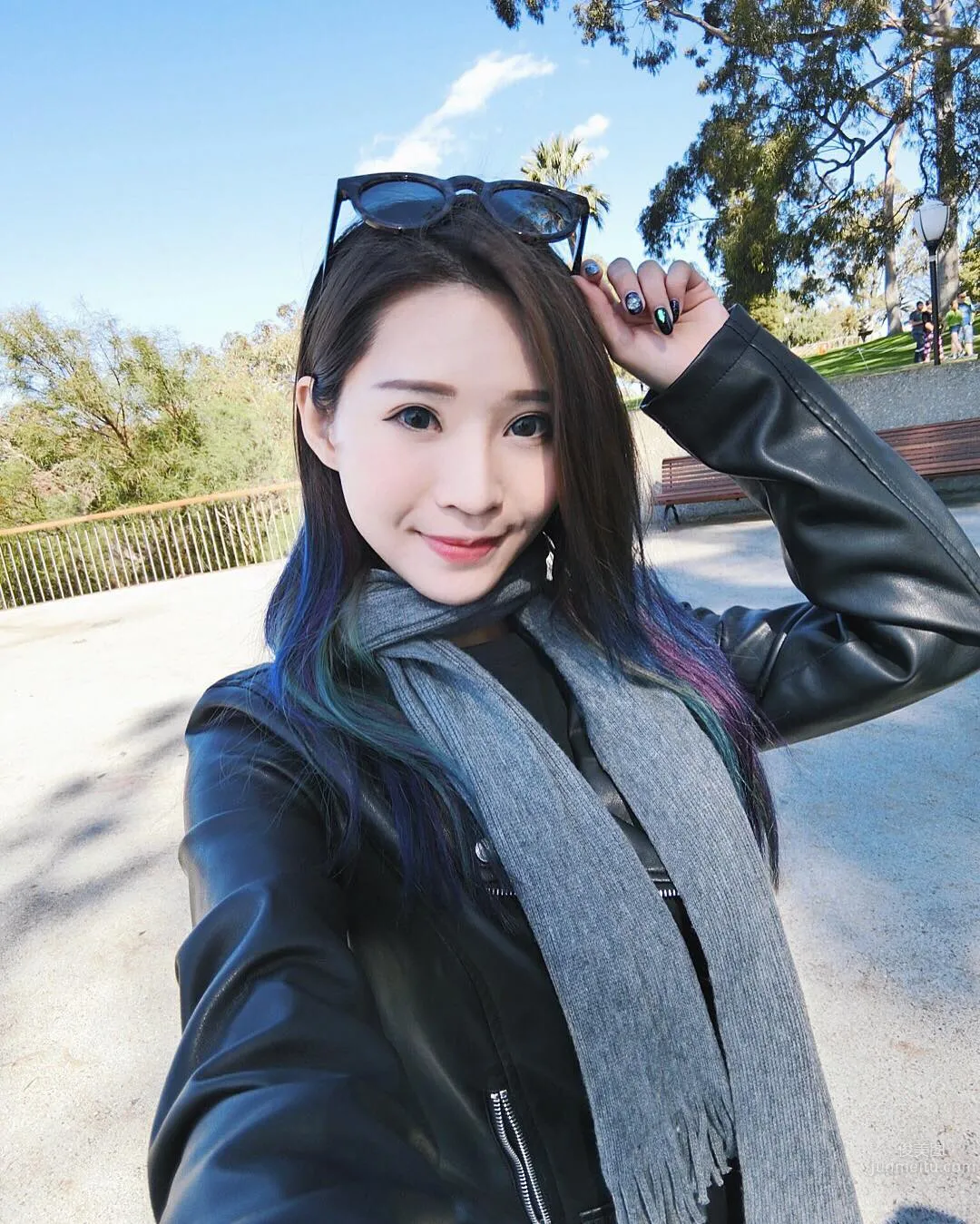 馬國RQ女神謝麗霜 狂曬胸狠馬甲線 7