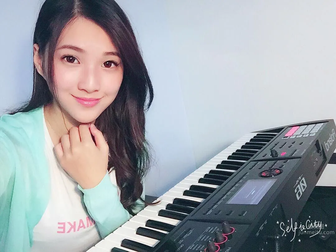 澳門音樂女神Kimberly 會被她的音樂與顔值融化 28