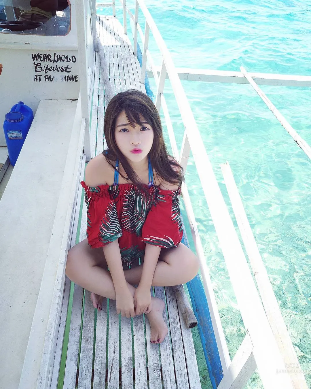 Healing-Type Beauty Jian Xinru Steals Netizens' Hearts Directly photo 23