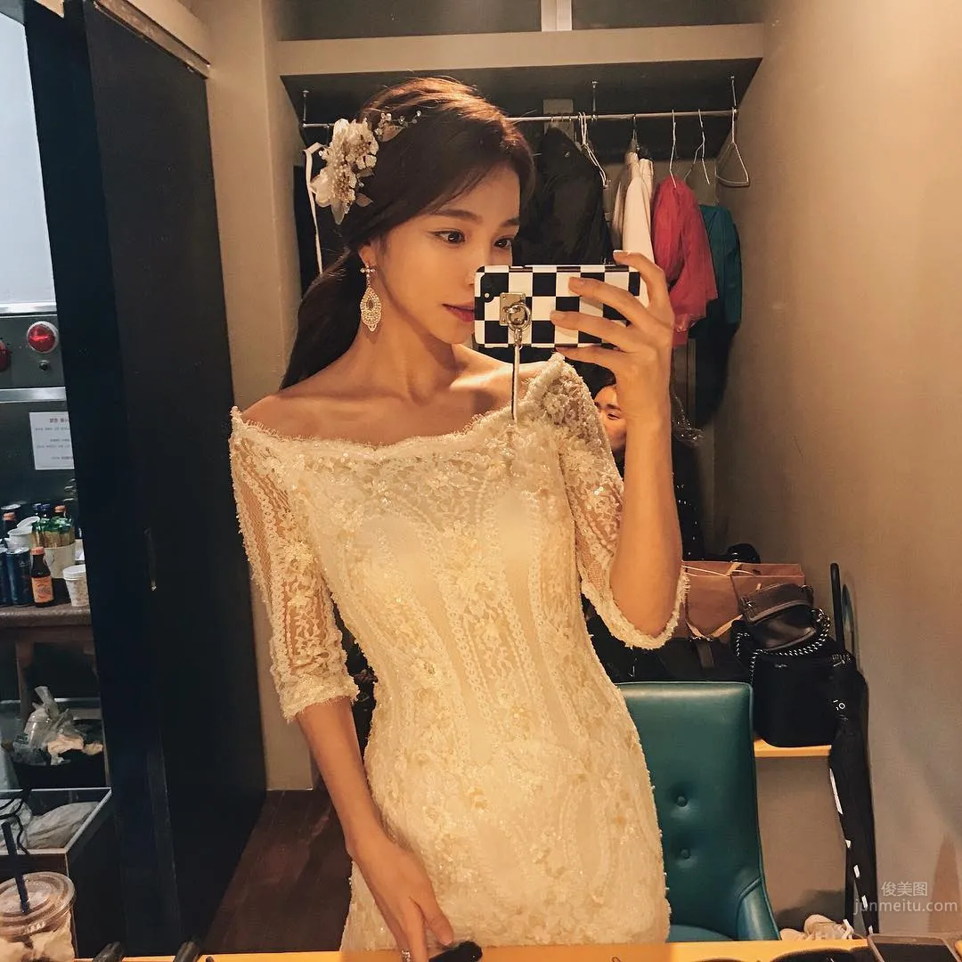 韓國超正模特池允美 簡直就是衣服架子 36