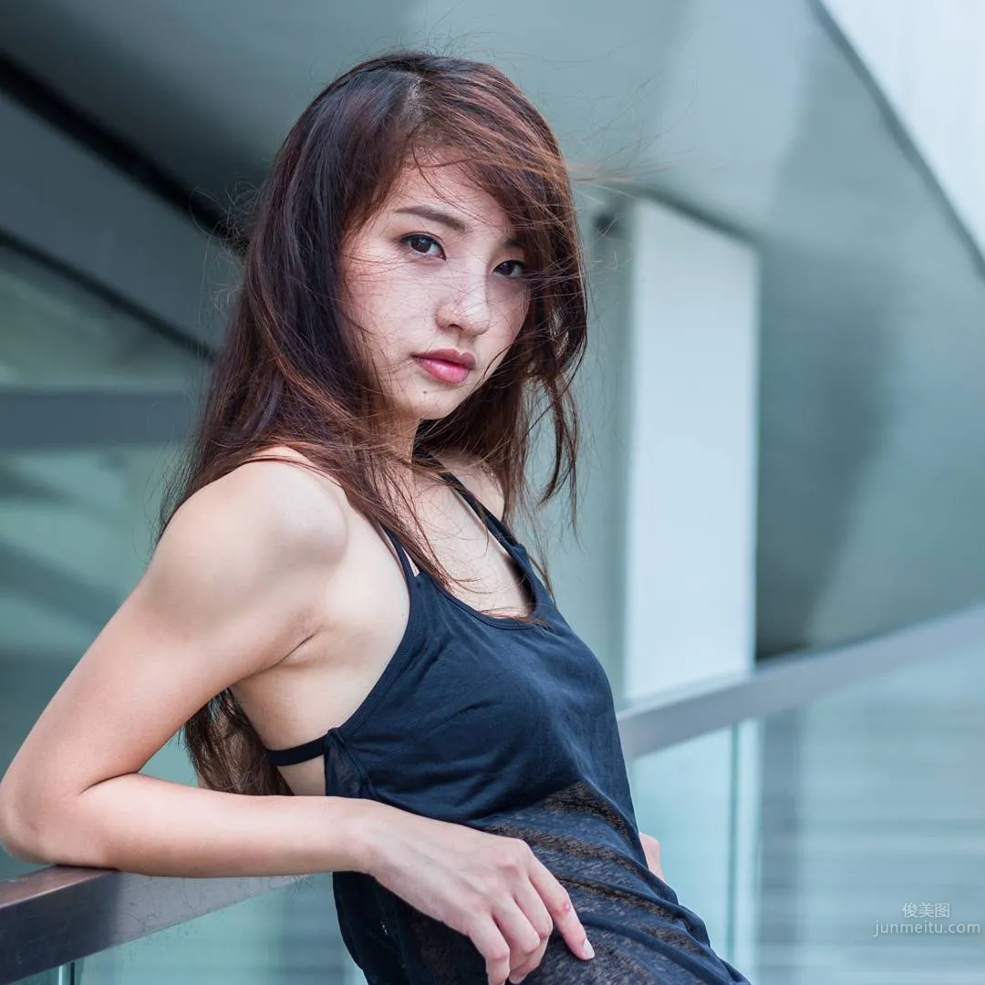 新國正妹Vanessa Ho 天使般迷人的笑容 13