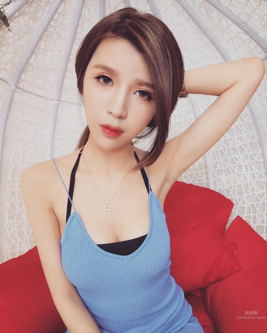 Popular Web Model Liuziyu Vicky, Devil Figure Sexy Bombshell photo 13