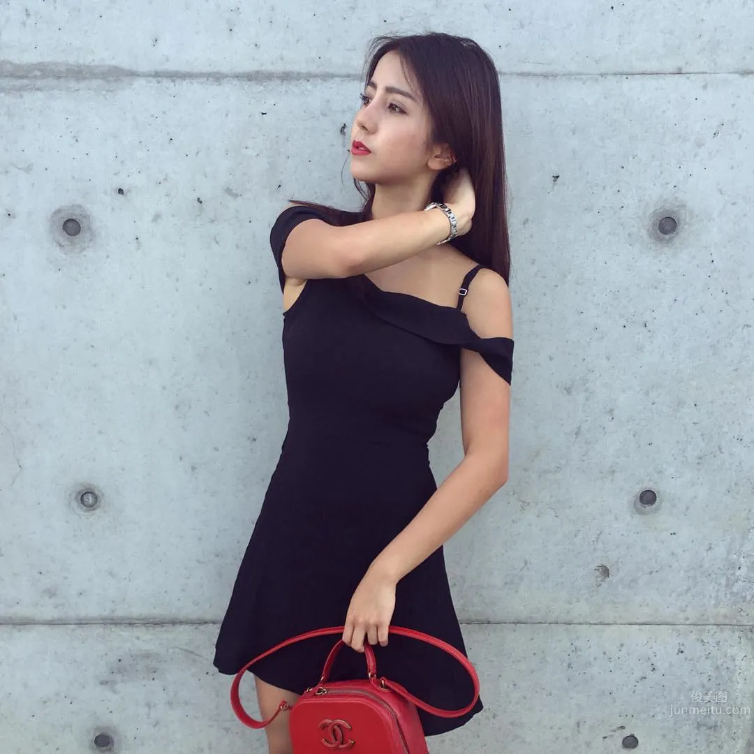 Tialinbooboo: Tia photo 9