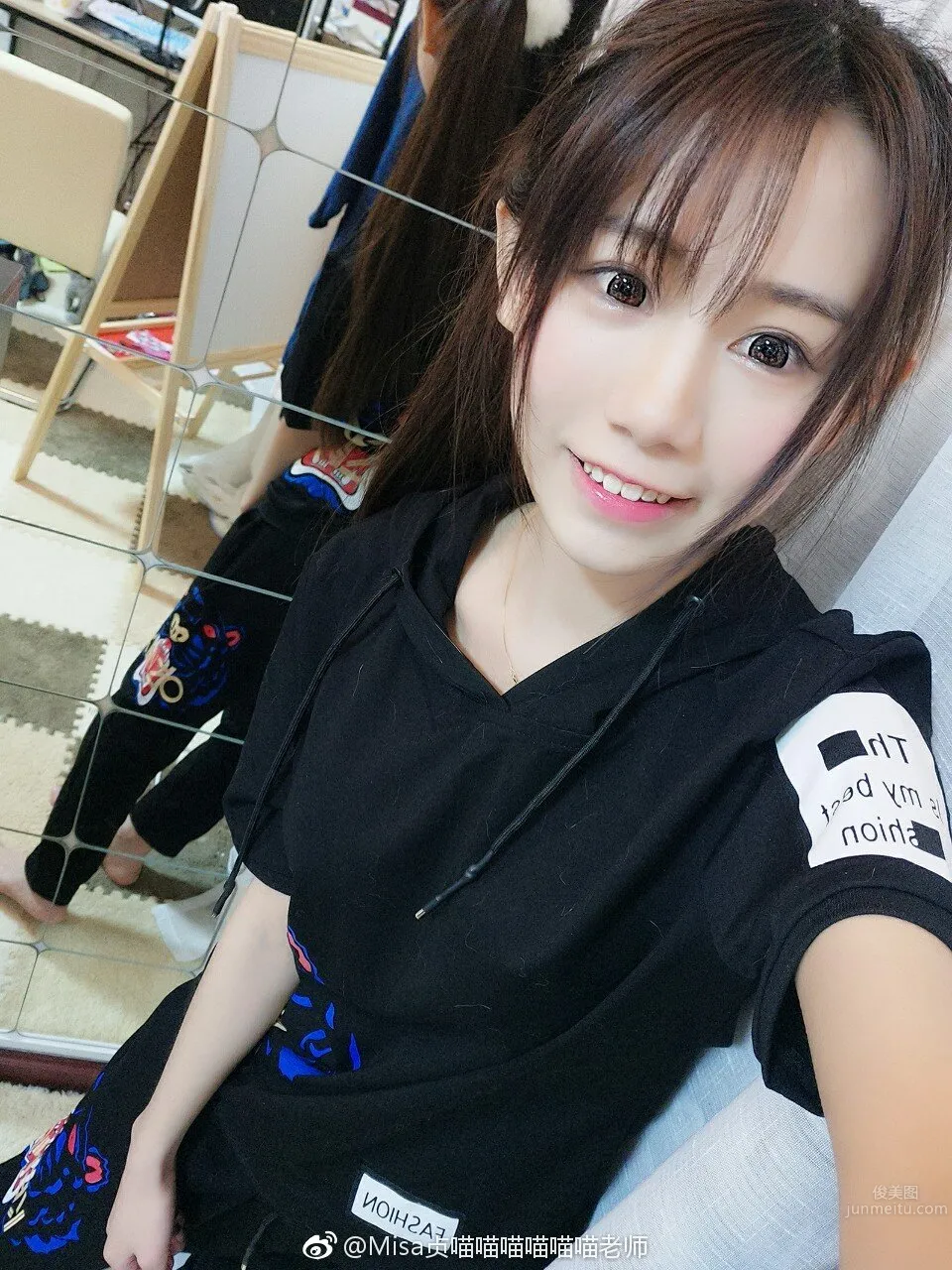 Beautiful Young Coser Misa Zhenmiao, Cute and Playful Private Photos photo 25
