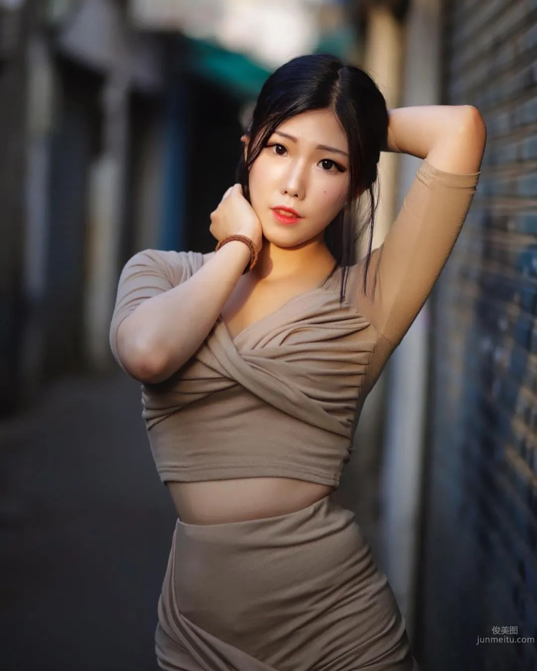 韓國美女조달쏭 街頭性感寫真美圖 31