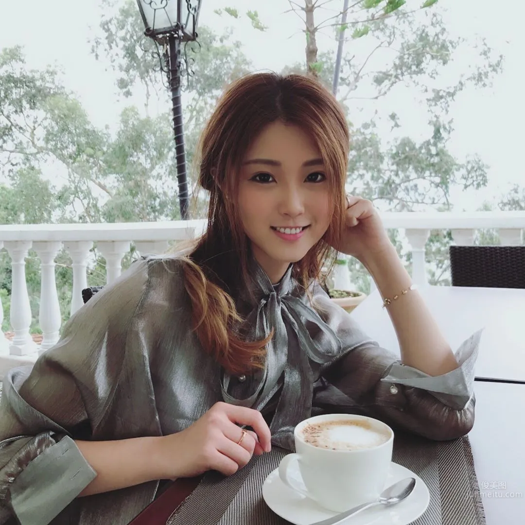 Macau Girl Annabelle Lin Elegant Beautiful Legs Private Shoot Photos photo 12