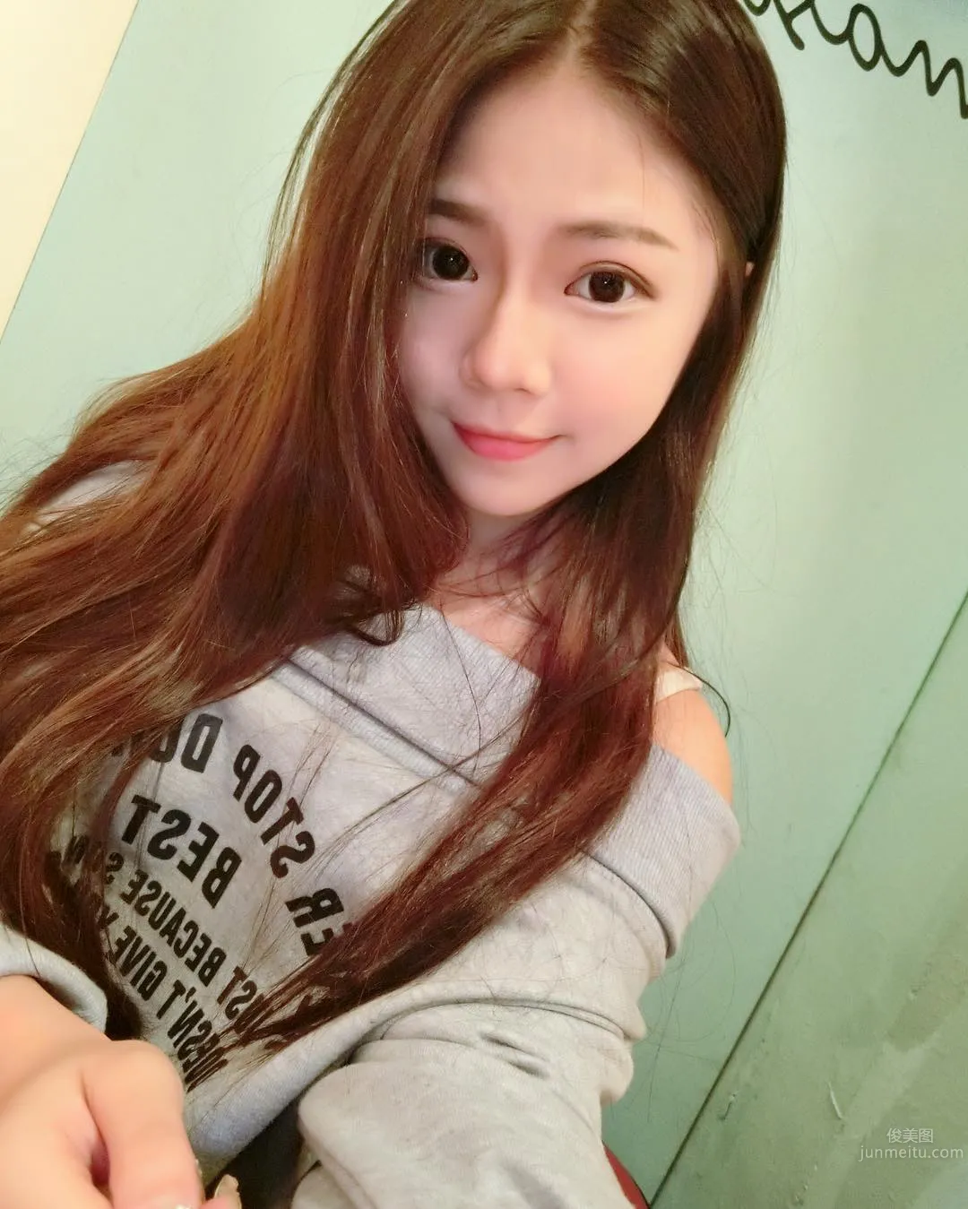 Neighborhood Girl Zeng Zhe, Fresh and Sweet Petite Horse photo 2