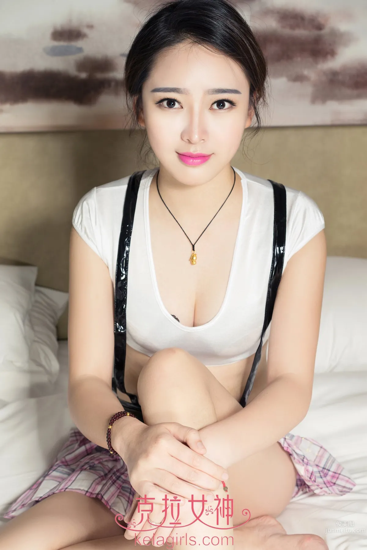 克拉女神珊珊 《紅顔一笑醉傾城》 24
